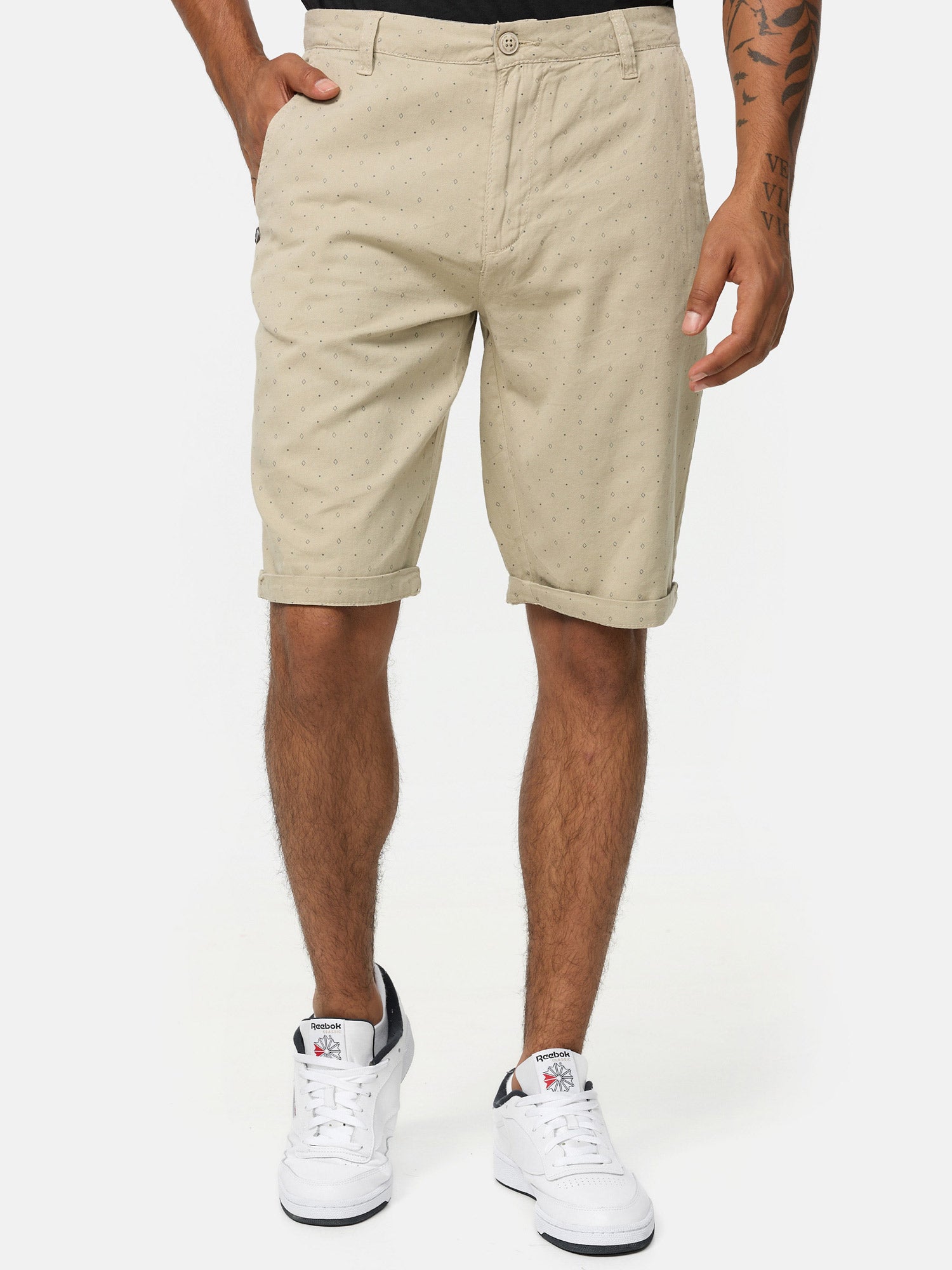 chino-shorts-herren-367ect-1.jpg