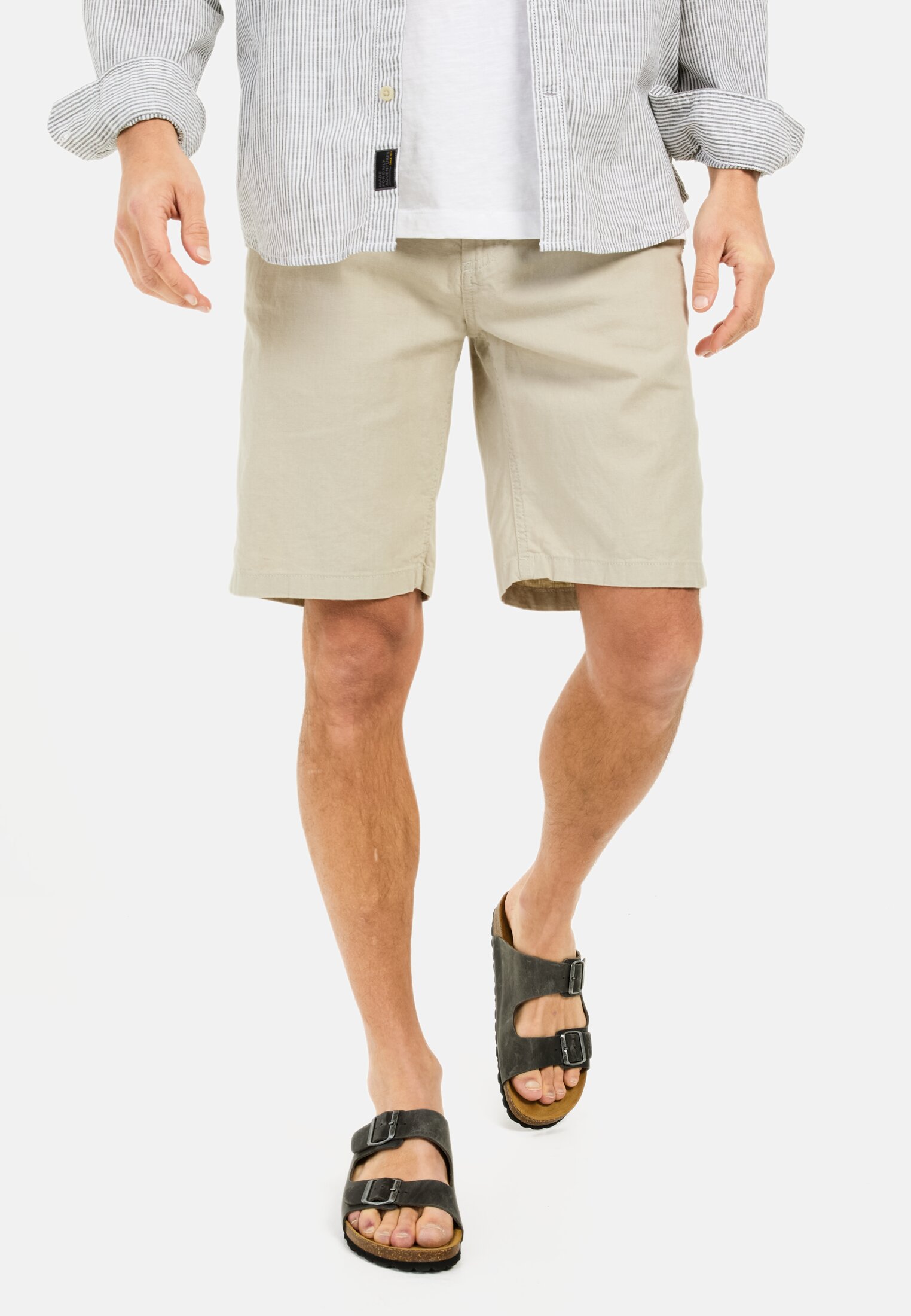 chino-shorts-herren-731lud-1.jpg