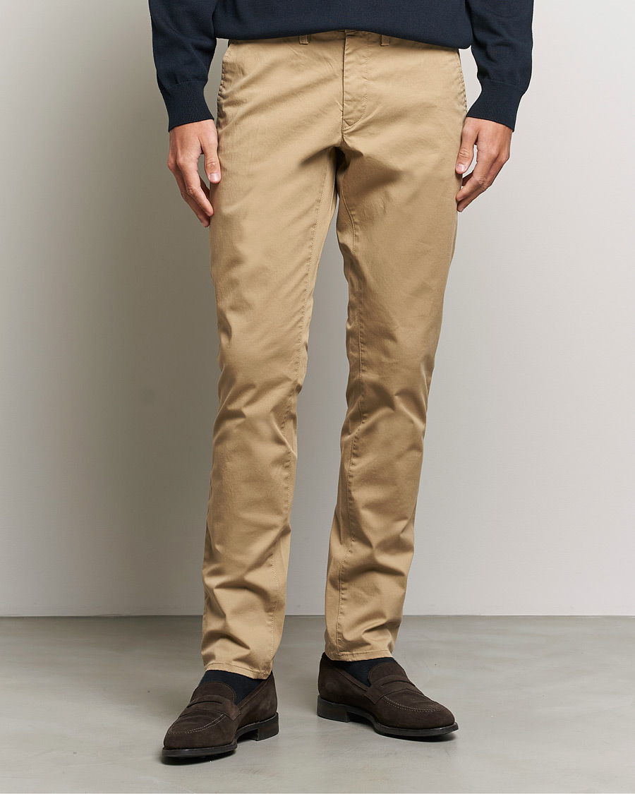 chinos-herren-480xxd-1.jpg