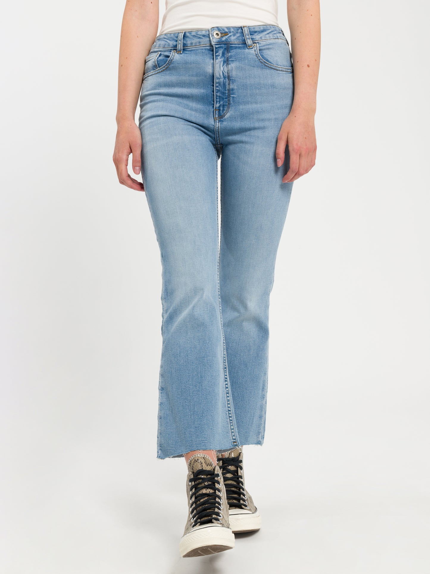 jeans-damen-high-waist-469onw-1.jpg