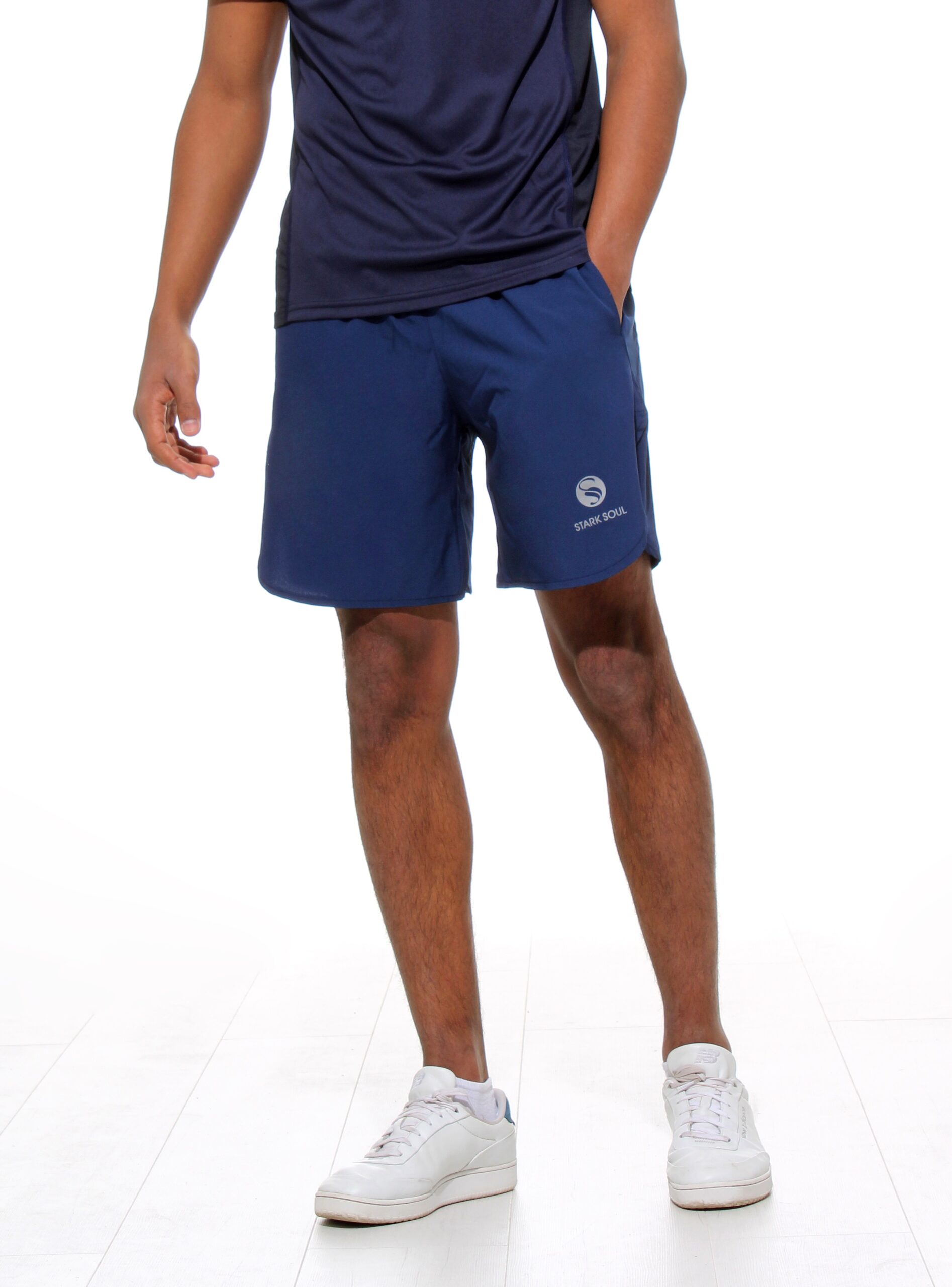 kurze-sporthose-herren-675xrj-1.jpg