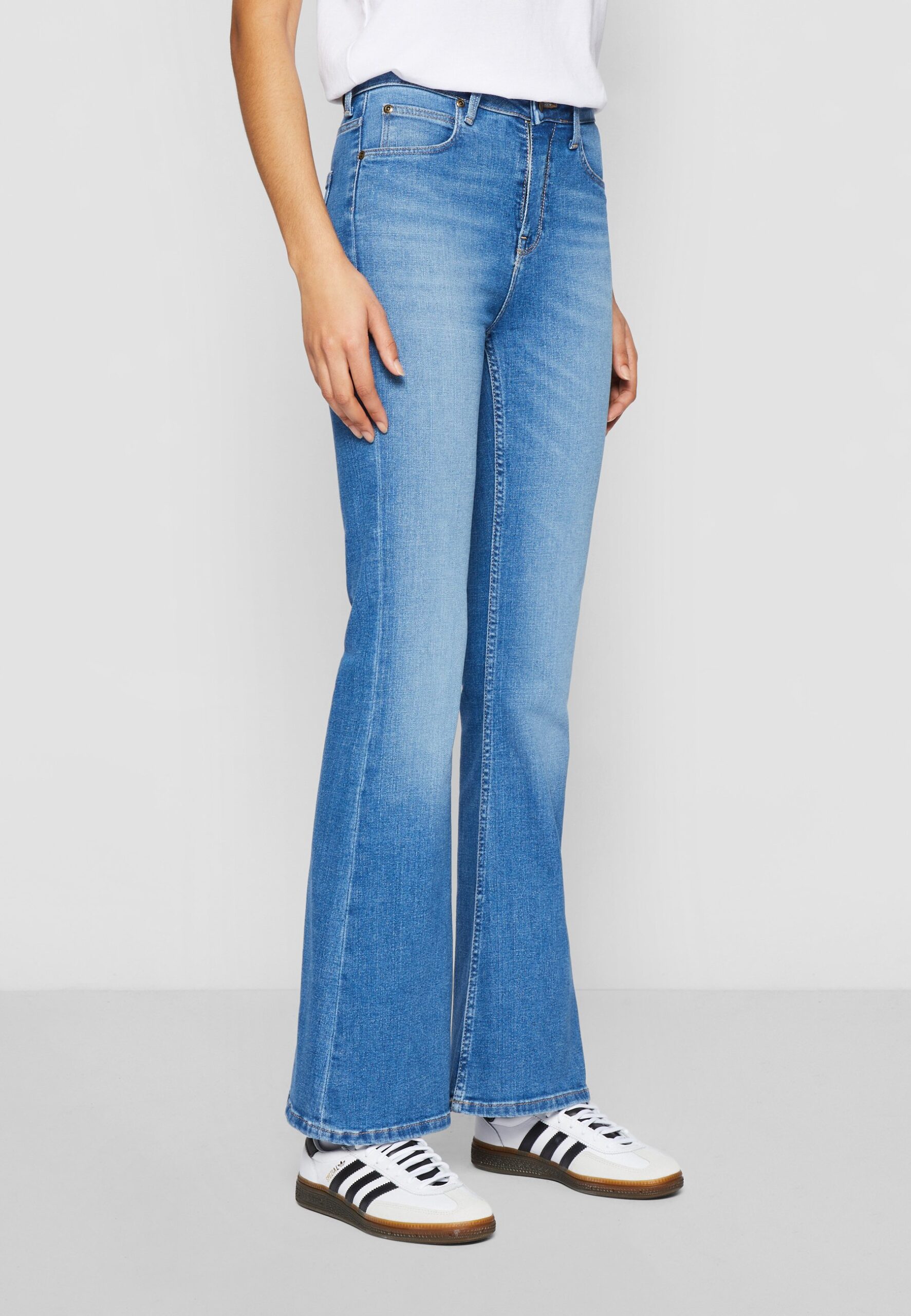 lee-jeans-damen-503wjk-1.jpg