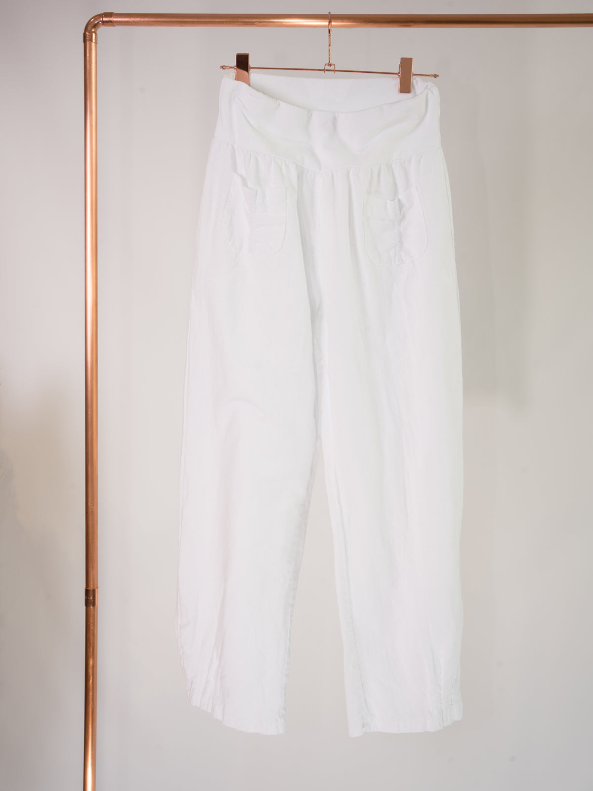 weisse-leinenhose-damen-460goi.jpg